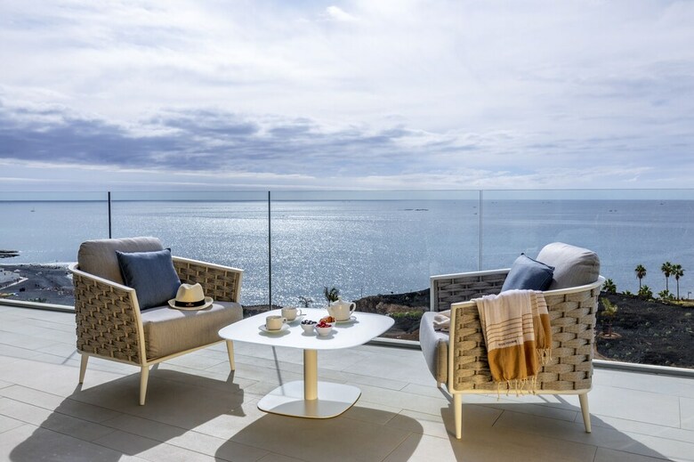 Hotel Royal Hideaway Corales Suites