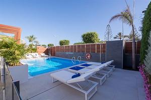 Hotel Silvi Villas