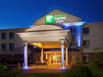 Holiday Inn Express Hotel & Suites Clinton