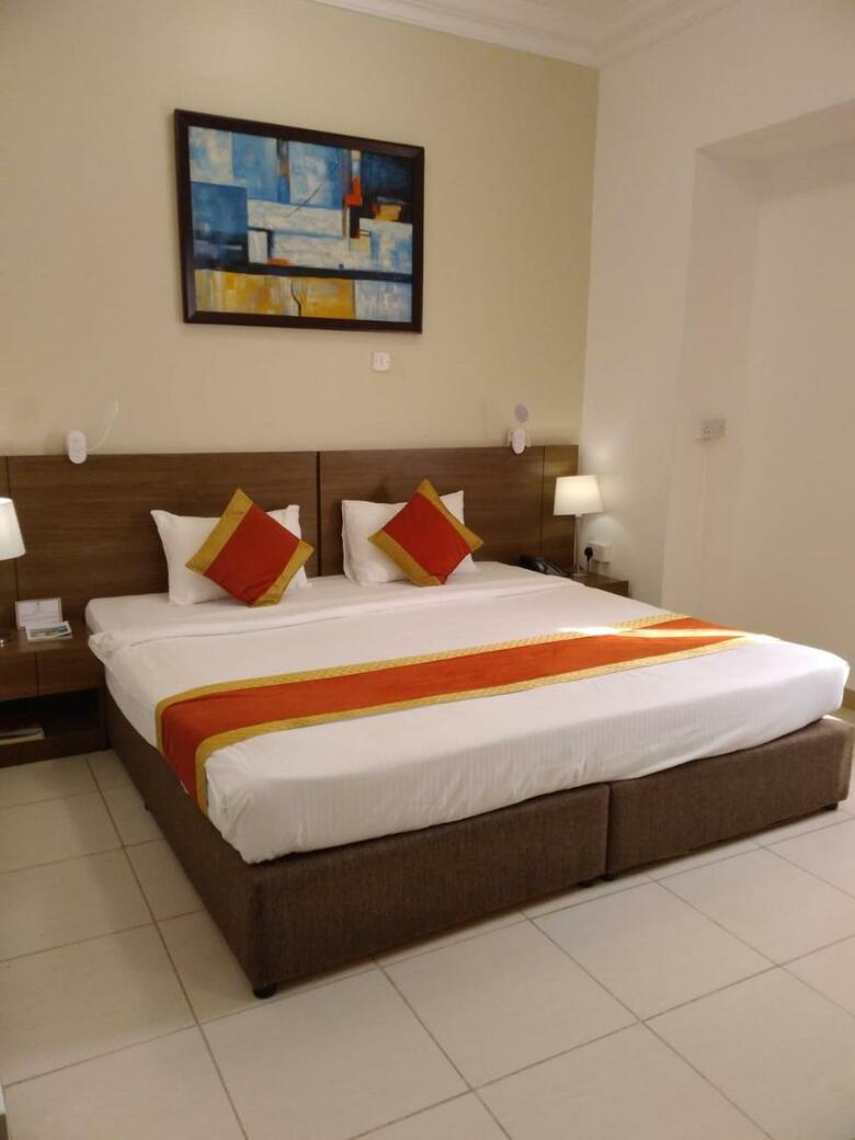 Lavilla Hotel
