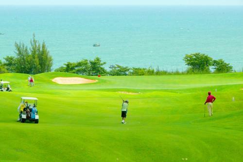 Sea Links Villa Resort & Golf