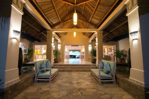 Hotel Mia Mui Ne Resort
