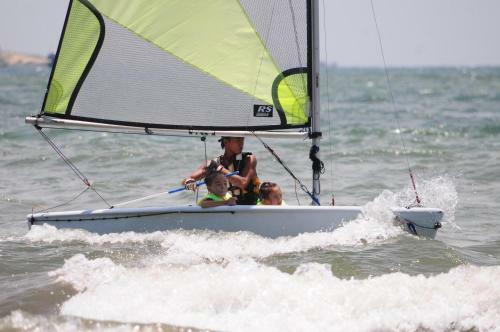Hostal Manta Sail Training Centre