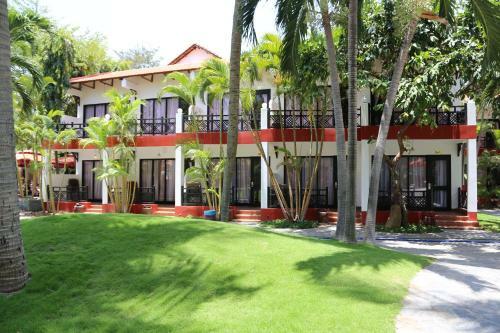 Hotel Sunshine Beach Resort