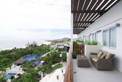Hotel The Cliff Resort & Residences