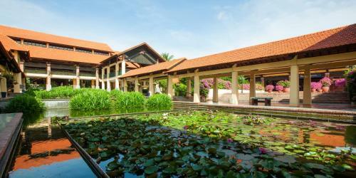 Hotel Pandanus Resort