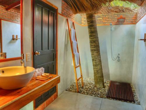 Hotel Ananda Resort