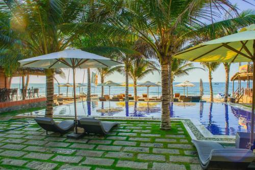 Hotel Ananda Resort