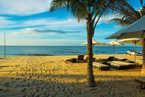 Hotel Ananda Resort