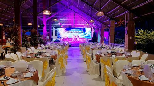 Sun & Sands Beach Hotel