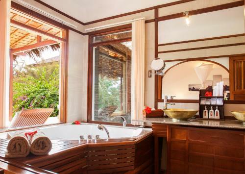 Hotel Victoria Phan Thiet Beach Resort & Spa