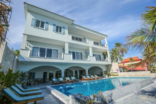 Hotel Serenity By The Sea