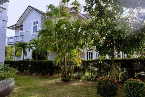 Bella Villa