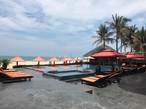 Hotel Unique Mui Ne Resort And Spa