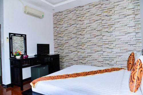 Y Khoa Hotel