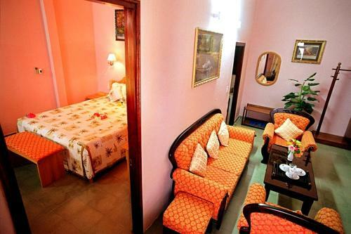 Hotel Palmira Beach Resort & Spa