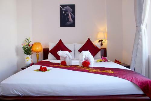 1001 Nights Hotel