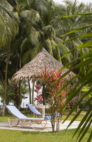 Hotel The Bayview Beach Resort