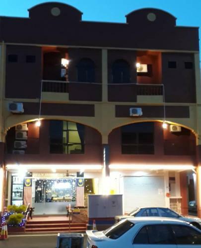 Hostal Max Ferringhi Hotel