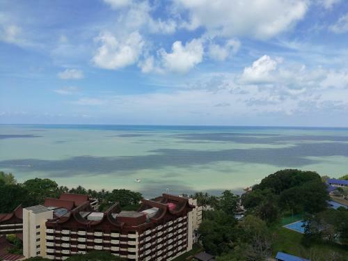 Green Ocean Seaview Apartment