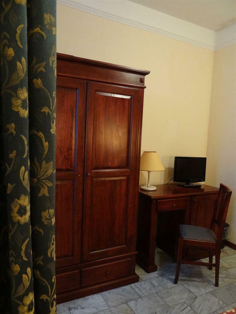 Hotel Astor