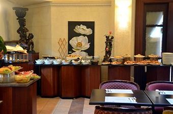 Hotel Golden Tulip Serenada