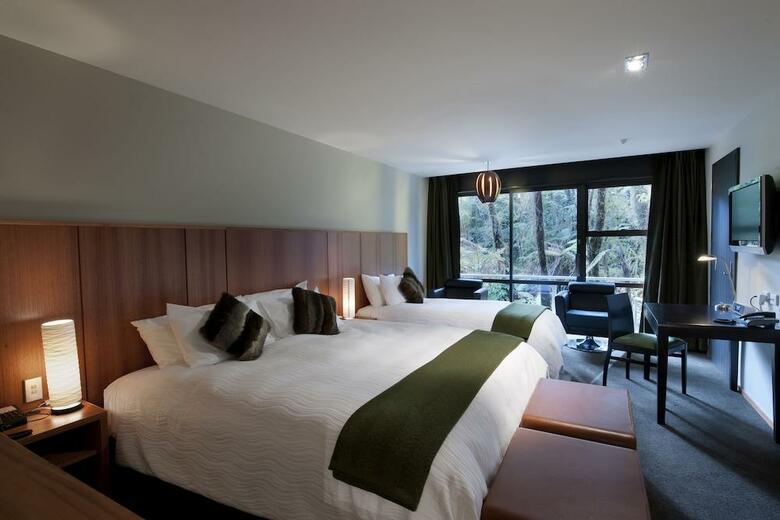 Hotel Te Waonui Forest Retreat
