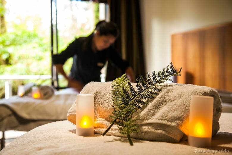 Hotel Te Waonui Forest Retreat