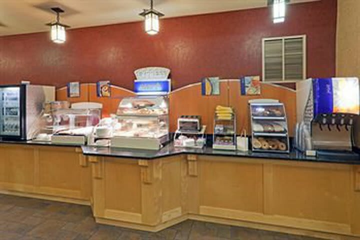 Holiday Inn Express Hotel & Suites Gillette