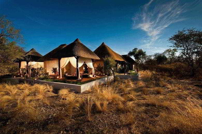 Hotel Kempinski Mokuti Lodge