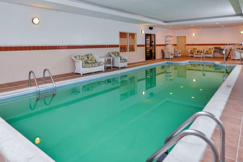 Hotel Hampton Inn Emporia