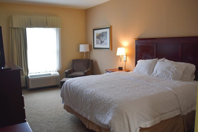 Hotel Hampton Inn Perry