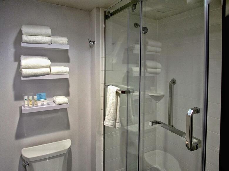 Hotel Hampton Inn & Suites-mooreok