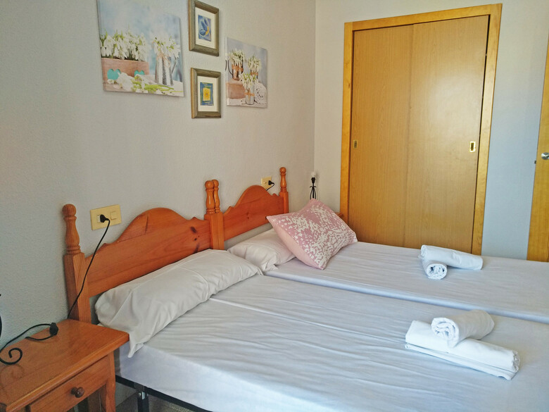 Apartamentos Habitat - Playa Romana 3000