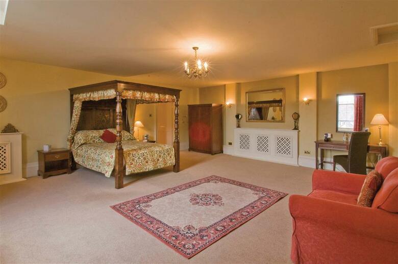 Best Western Kings Arms Hotel