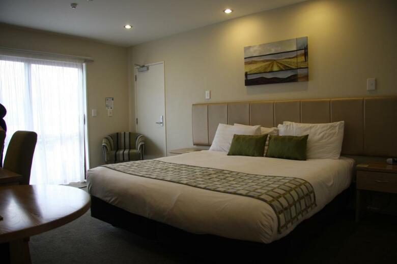 Hotel Best Western 555 On Bayview