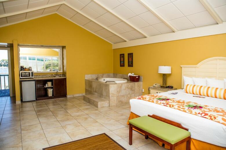 Hotel Bw Plus Yacht Harbour Inn