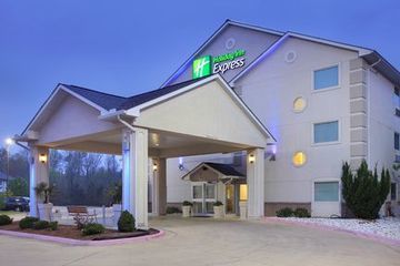 Holiday Inn Express Hotel & Suites El Dorado