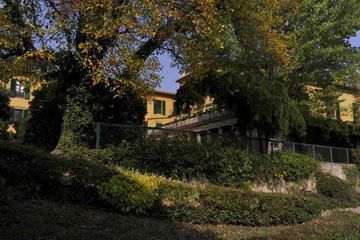 Hostal Ostello Villa Camerata