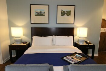 Hotel Indigo Fort Myers River District