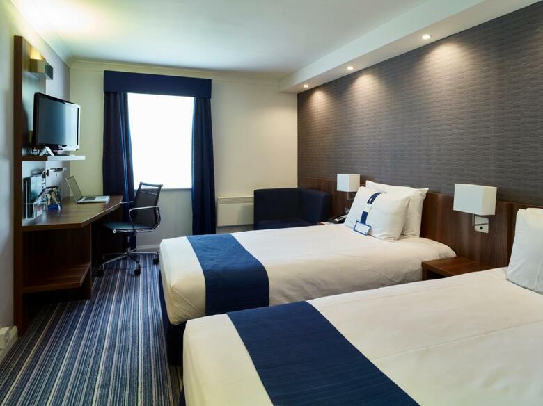 Hotel Holiday Inn Express Glenrothes