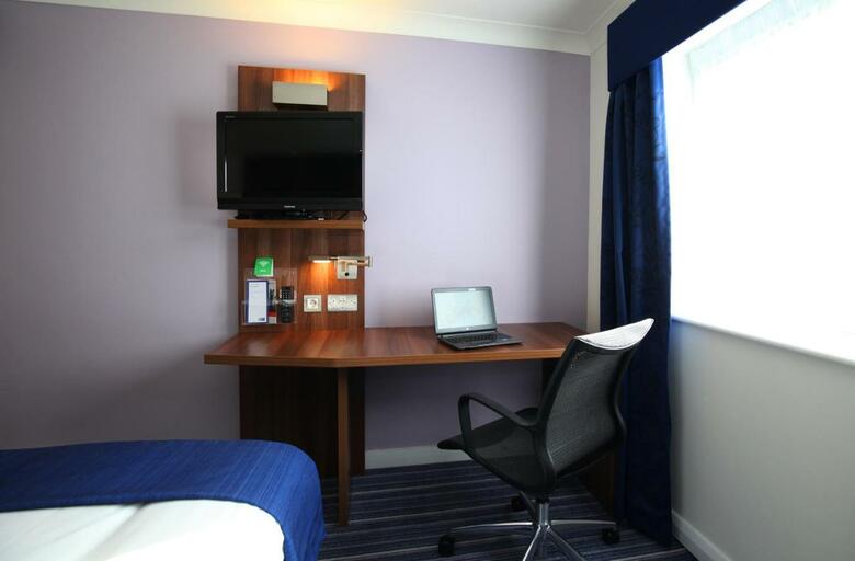 Hotel Holiday Inn Express Glenrothes