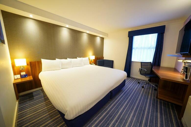 Hotel Holiday Inn Express Glenrothes
