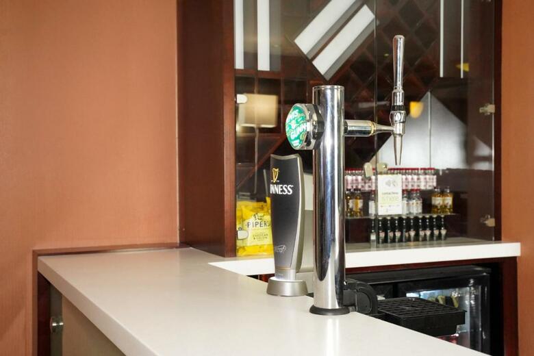 Hotel Holiday Inn Express Glenrothes