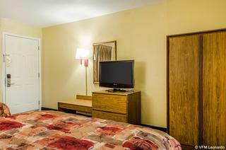 Hotel Rodeway Inn