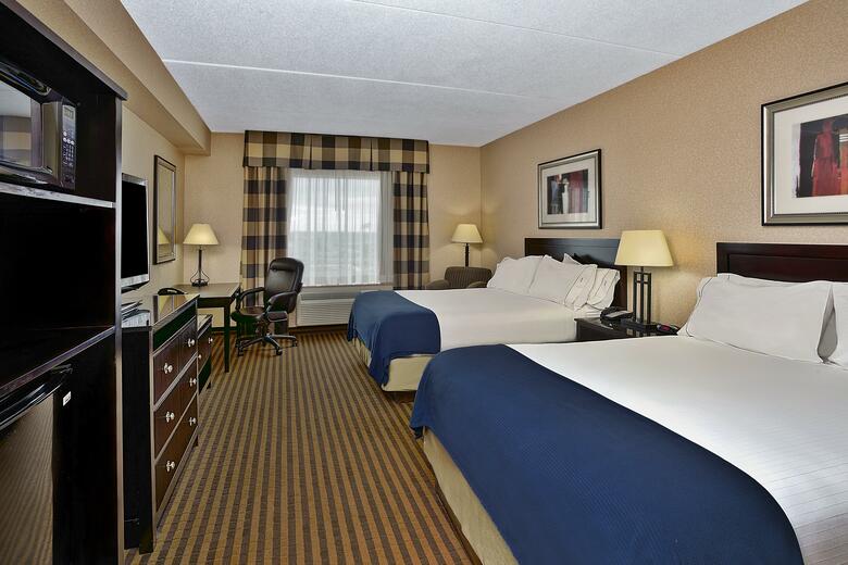 Holiday Inn Express Hotel & Suites Newmarket