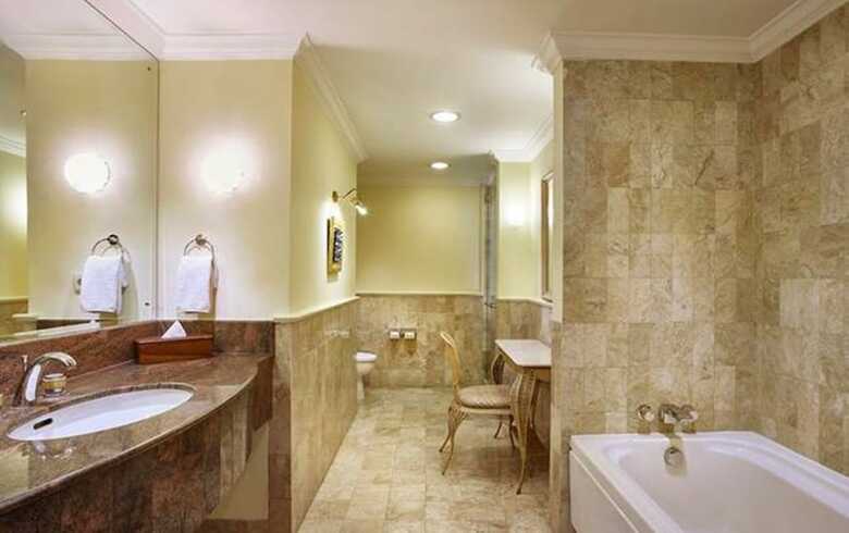 Hotel Aryaduta Lippo Village