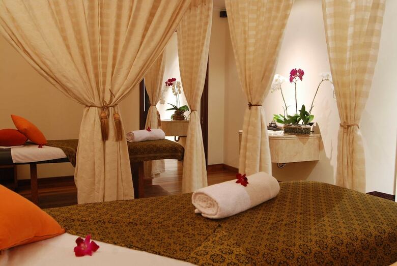 Hotel Aryaduta Lippo Village