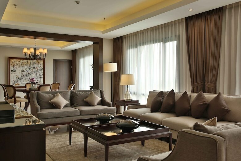 Hotel Aryaduta Lippo Village