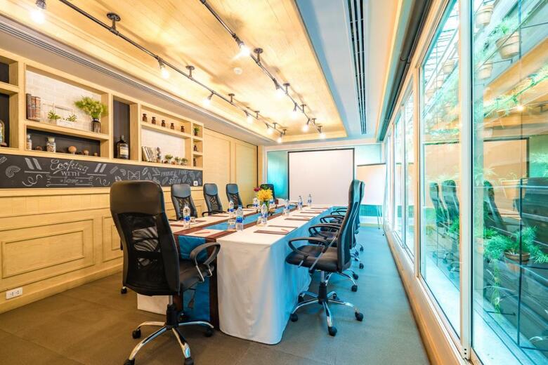 Hotel Citrus Sukhumvit 11 By Compass